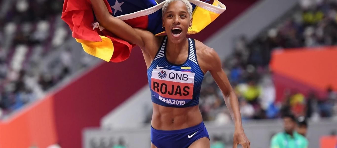 Κατέγραψε παγκόσμιο ρεκόρ στο τριπλούν η Γ. Ρόχας - «Πέταξε» στα 15,43μ (βίντεο)